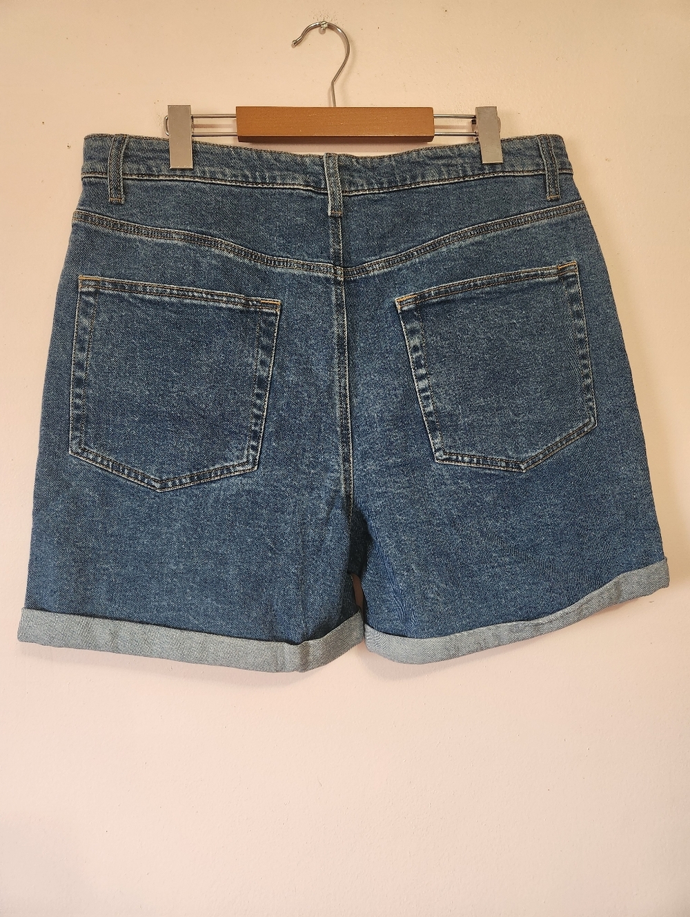 Steve Madden Blue Denim Jean Shorts - Picture 2 of 5